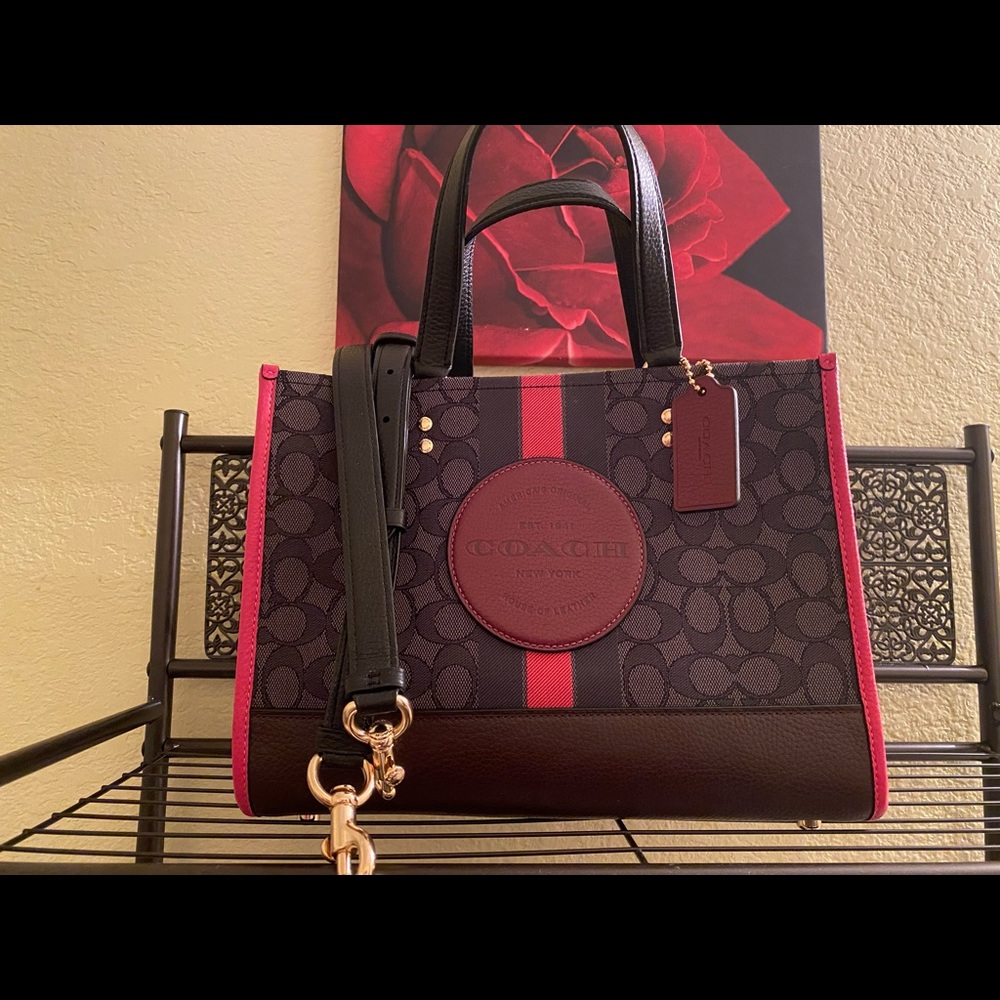 NEW! Dempsey Carryall🔥🔥🔥 New New !! Best price !!!
